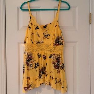 NWOT Torrid YELLOW FLORAL GAUZE LACE INSET BABYDOLL TANK